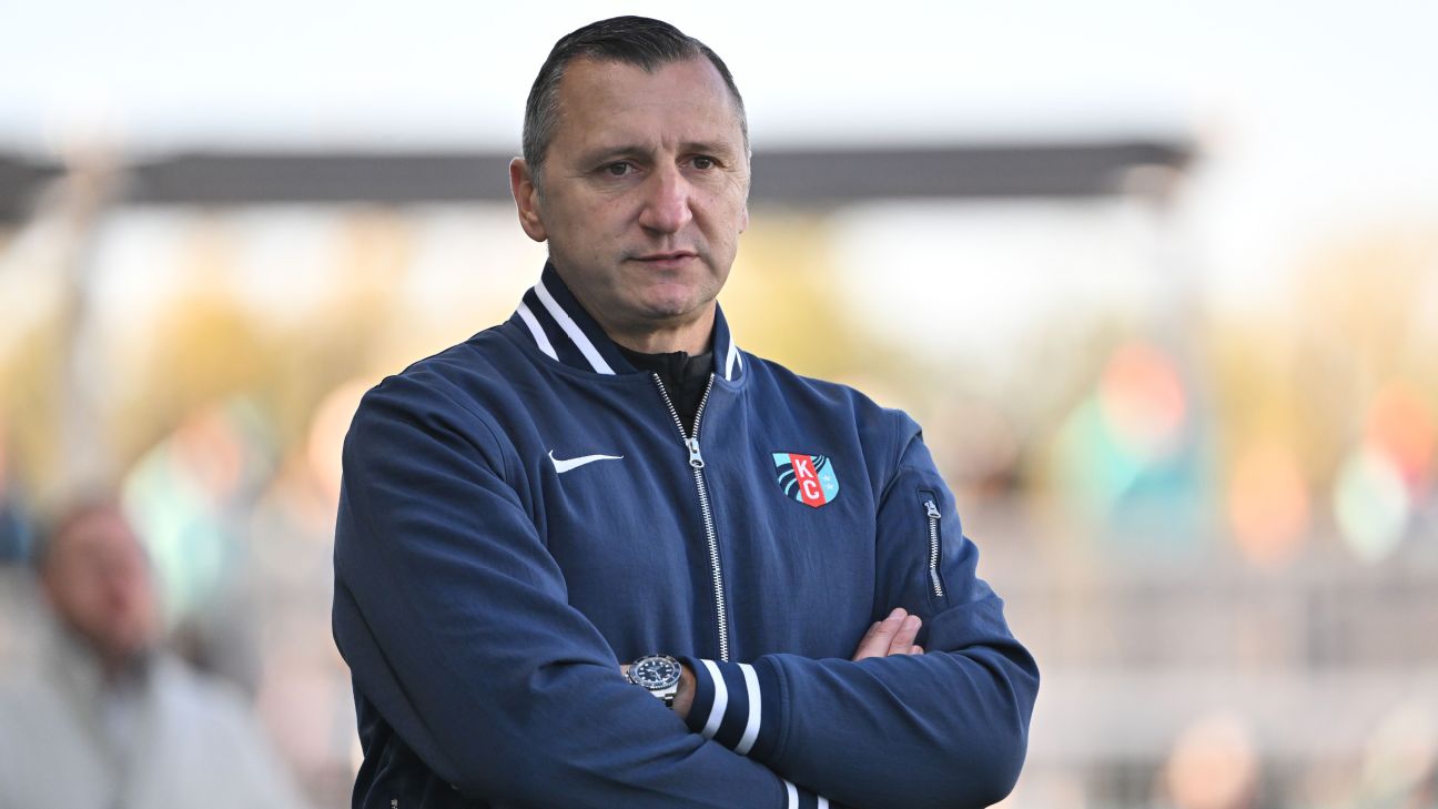 Vlatko Andonovski แยกทาง Kansas City Current ด้วยความยินยอมร่วมกัน หลังเปลี่ยนจากโค้ชสู่ผู้อำนวยการกีฬา รูปประกอบข่าวฟุตบอล