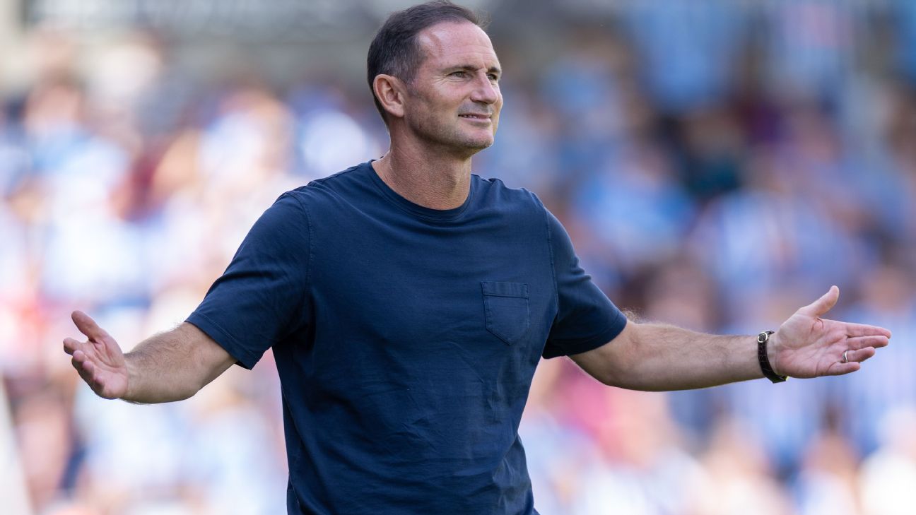 แฟรงค์ แลมพาร์ดเตือน Coventry City ต้องรับมือความพ่ายแพ้ ก่อนบุก Manchester City รูปประกอบข่าวฟุตบอล