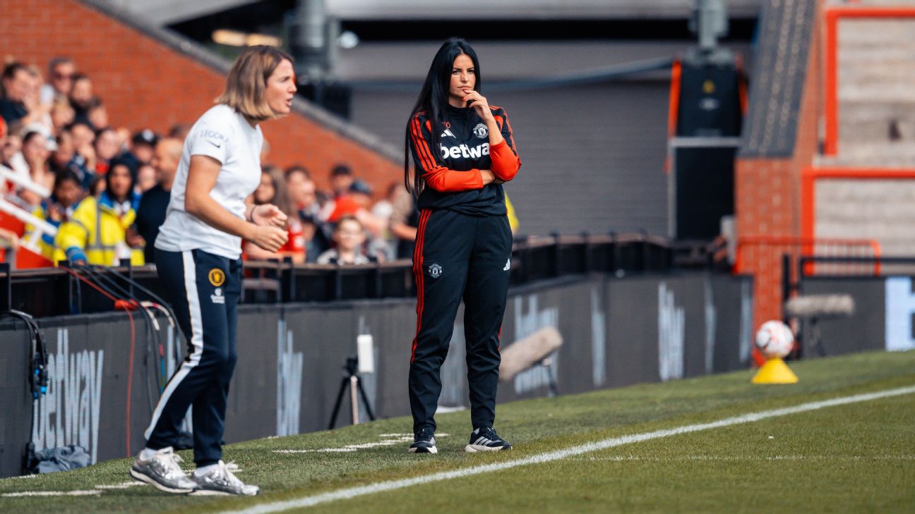 เอวา โอลิด ผู้จัดการทีมแมนเชสเตอร์ ยูไนเต็ด ยืนยันเดินหน้าสร้างฟุตบอลสไตล์ของตัวเองหลังแพ้เชลซี